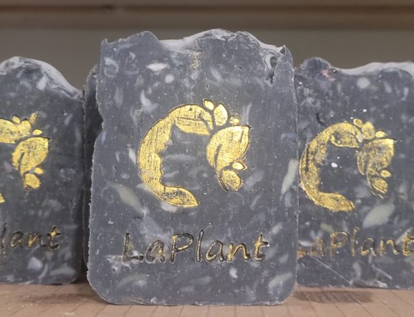 Săpun cu cărbune vegetal activ